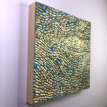 Load image into Gallery viewer, DIAMONDS ON THE WATER